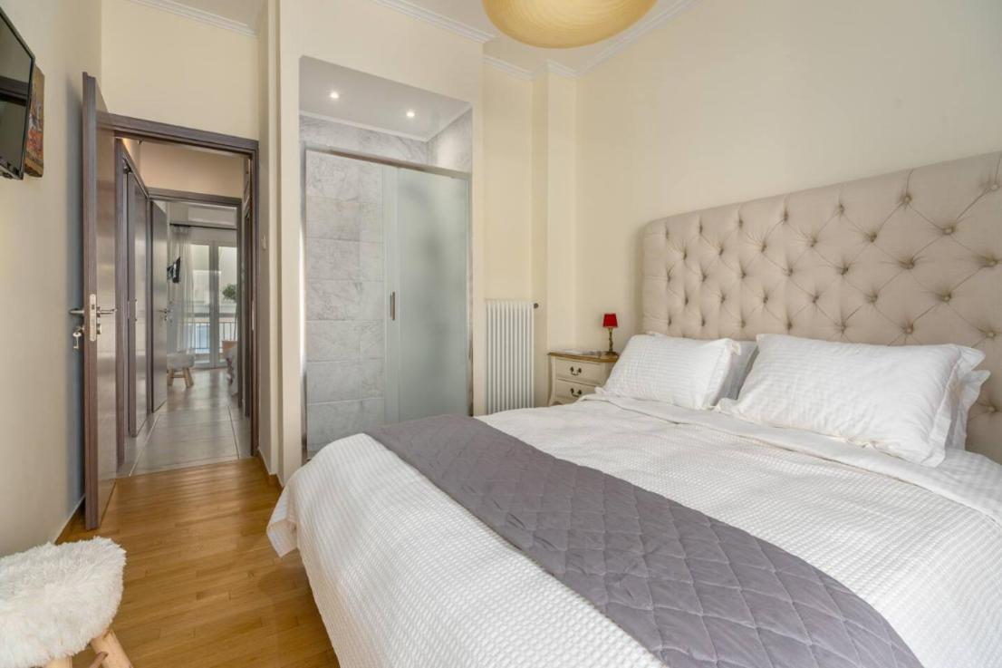 Athenian Elegant Apt Near Acropolis Apartment ภายนอก รูปภาพ