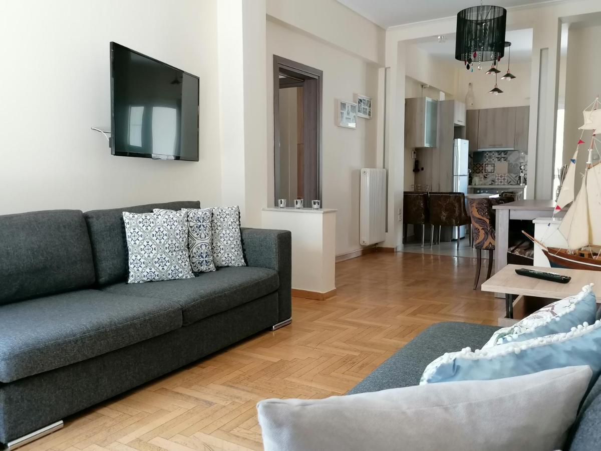 Athenian Elegant Apt Near Acropolis Apartment ภายนอก รูปภาพ